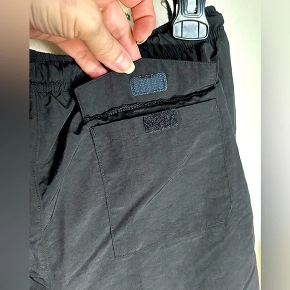 DSG Boy's Black Athletic Fit Rec Shorts XL Size 18 Pockets Breathable Mesh NWT - Picture 4 of 4